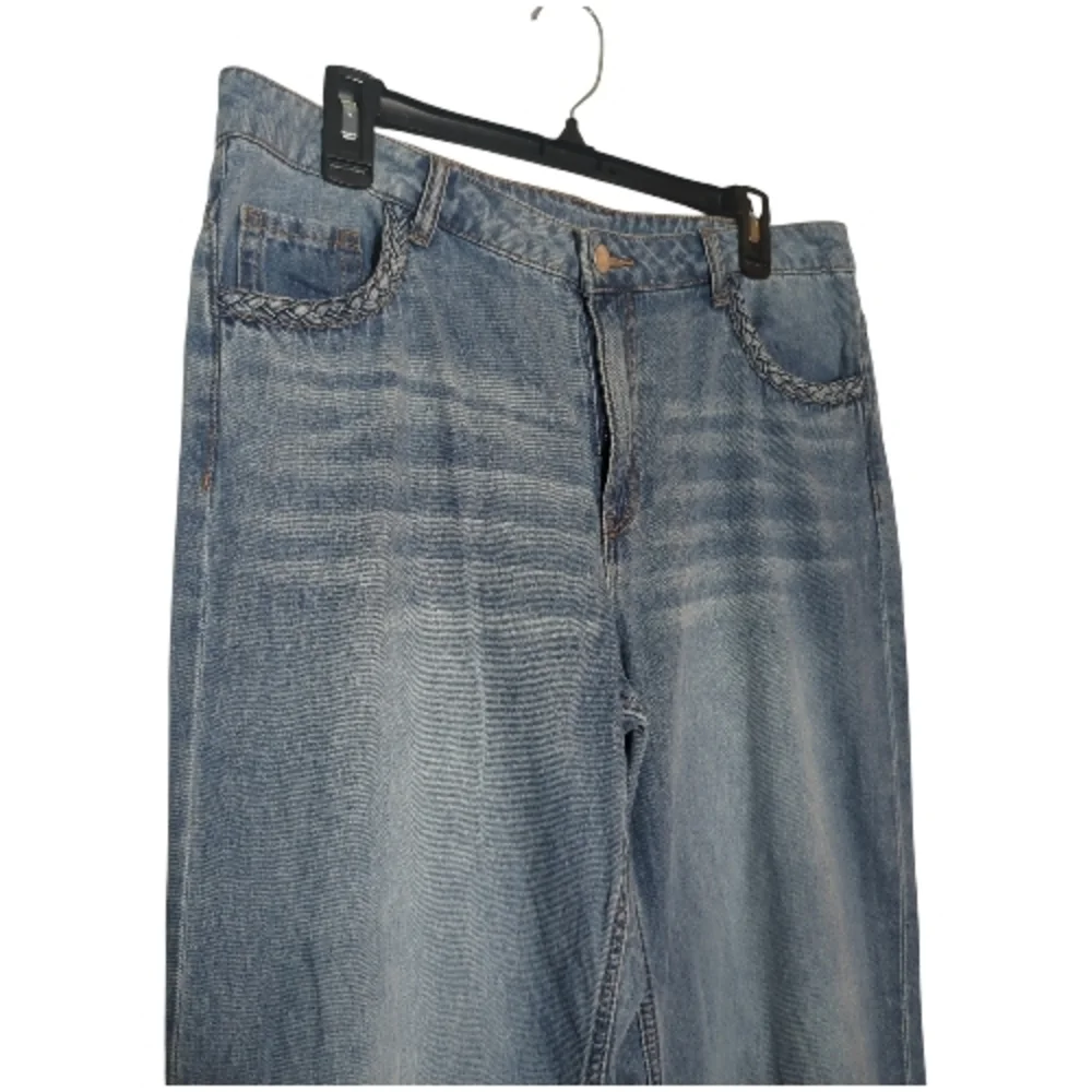 Divided 12 Wide Leg Distressed Hem Jeans Back Shadow Pockets Festival Coastal